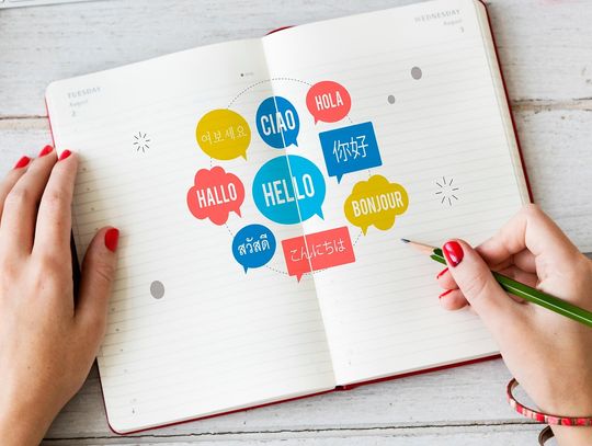 Ceny tłumaczeń przysięgłych – ile naprawdę kosztuje tłumaczenie z pieczęcią?