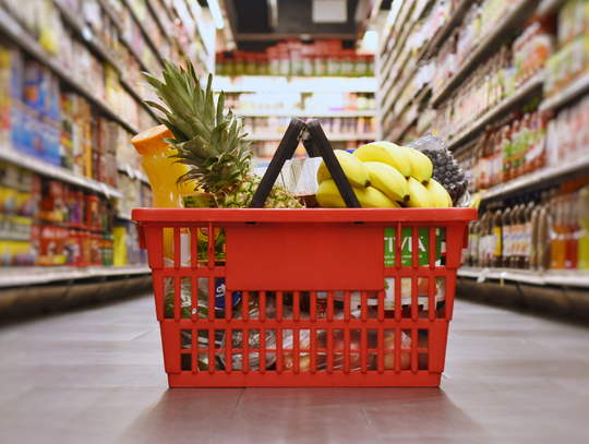 Handel kipi od emocji. Pracownicy wielu sieci domagają się podwyżek