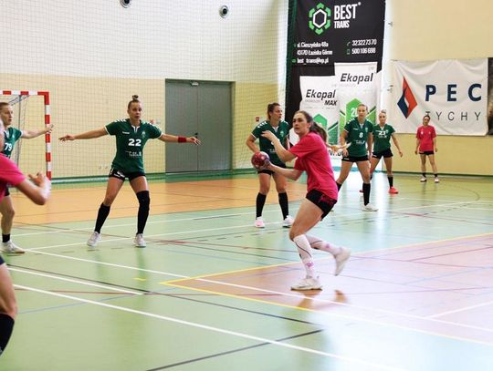 Pod patronatem „Naszej Gazety” // Wielki handball w Łaziskach